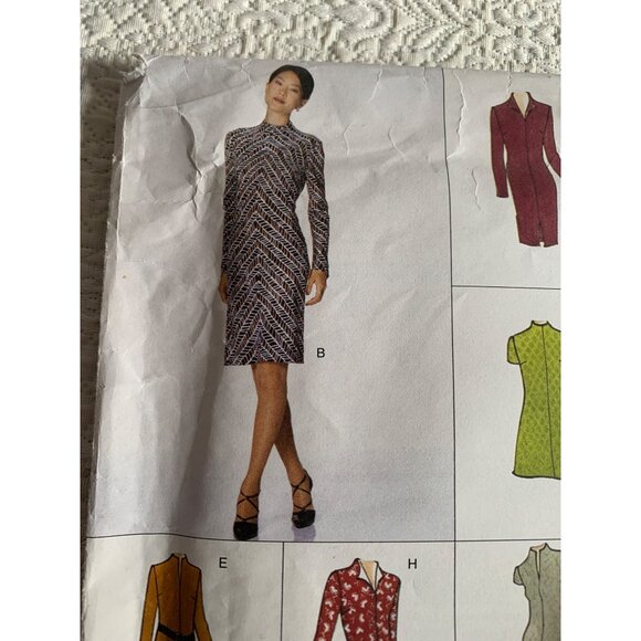 Vogue Misses Dress Sewing Pattern 2051 Sz 6 - 10 - Uncut - Picture 2 of 9